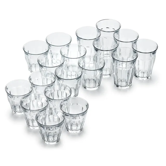 18 Piece Glass Drinkware Set